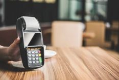 خرید پرسرعت‌ترین کارتخوان‌ها در ایران | بررسی ۵ مدل دستگاه پوز پر سرعت